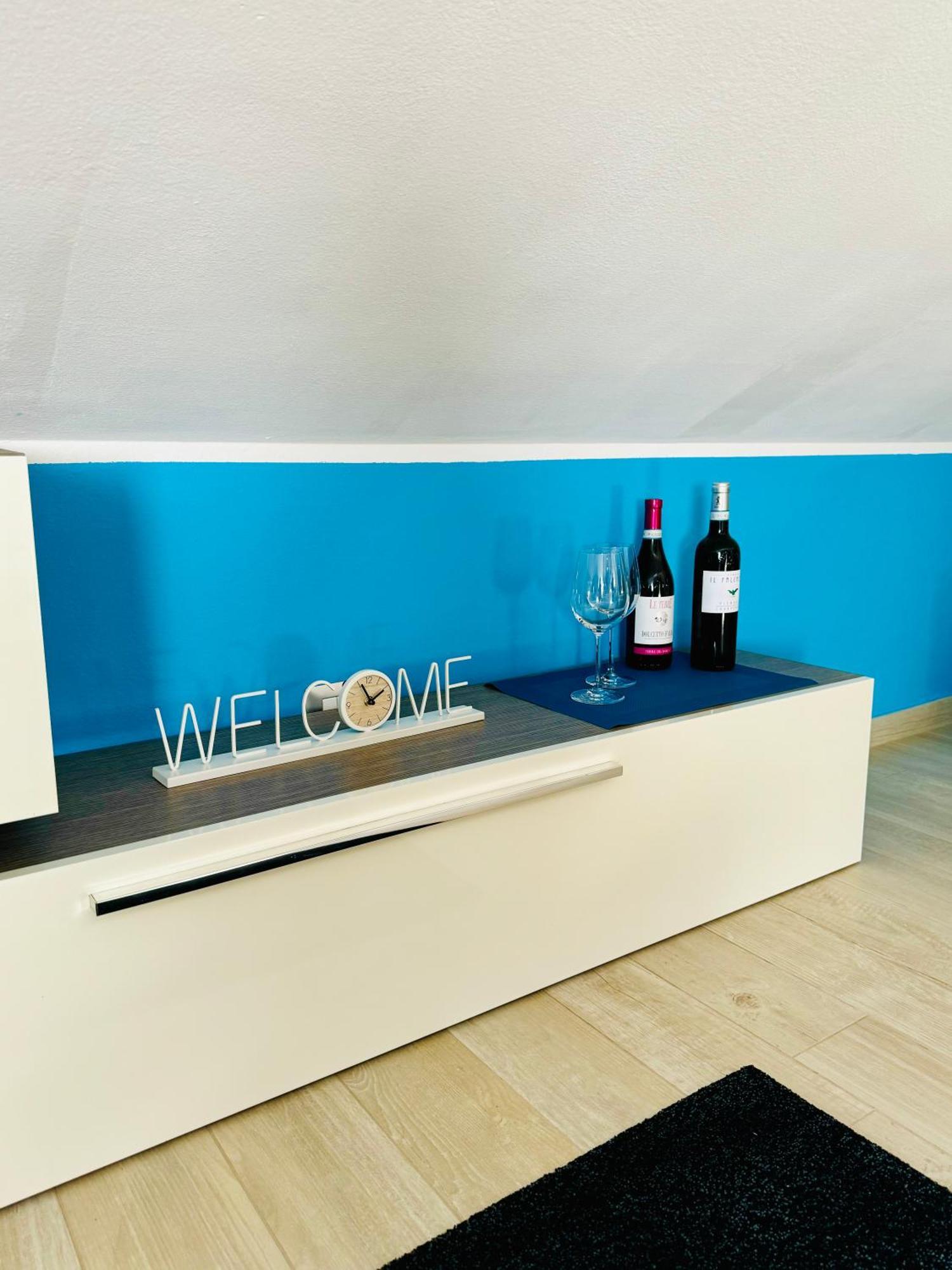 Sky Loft Apartment Алба Екстериор снимка