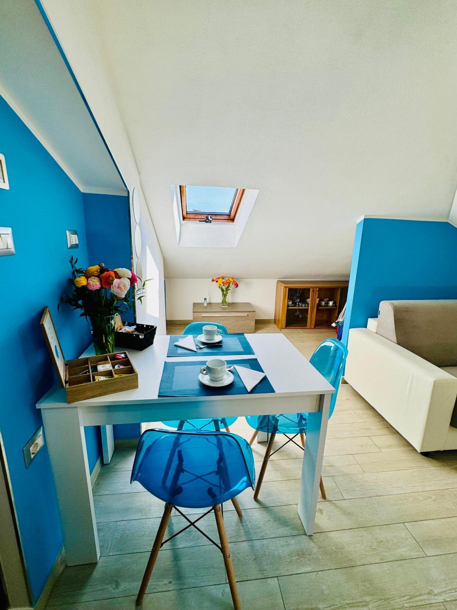 Sky Loft Apartment Алба Екстериор снимка